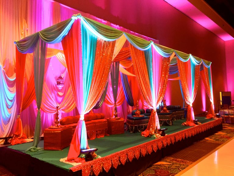 Outdoor Caterers in Raipur 768x576