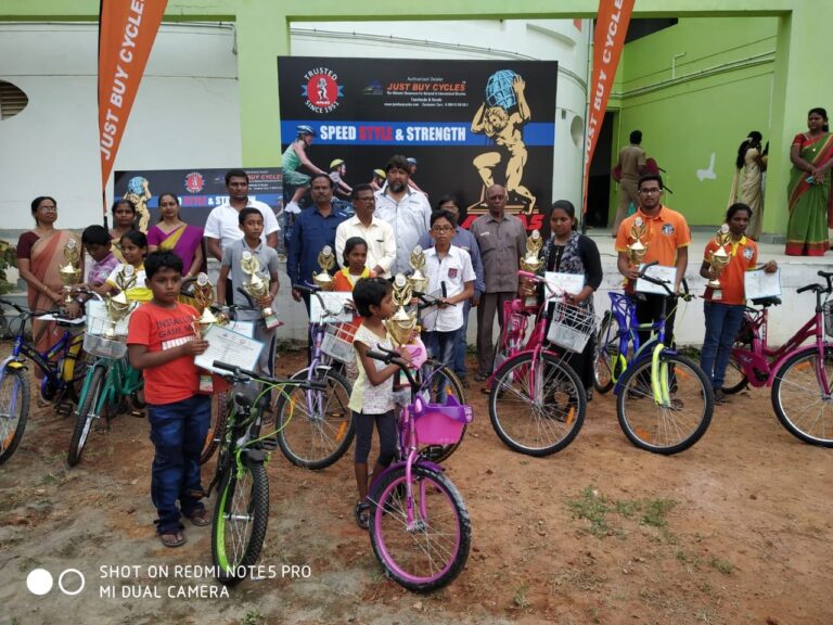 DoXbBwoUgAAqMWk 768x576